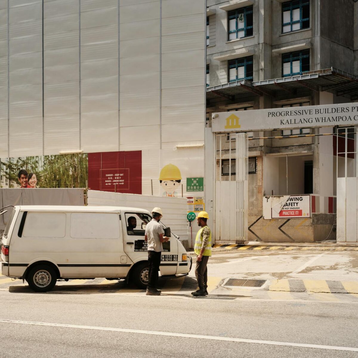 Para Progressive Web Apps (PWAs): O fim da necessidade de baixar apps na loja? Sim, PWAs representam um avanço significativo,