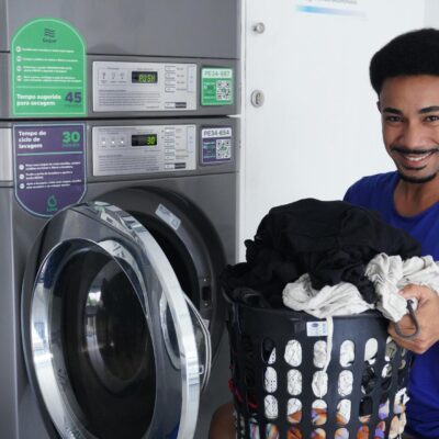 Guia Definitivo: Roupas Duradouras e Cores Vibrantes – Como Cuidar para Não Desbotar! — como cuidar de roupas para durar mais
