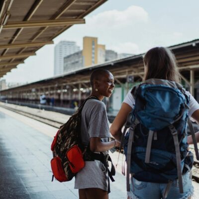 Como Economizar em Viagens Internacionais: Dicas Essenciais para uma Aventura Inesquecível e Econômica — como economizar em v
