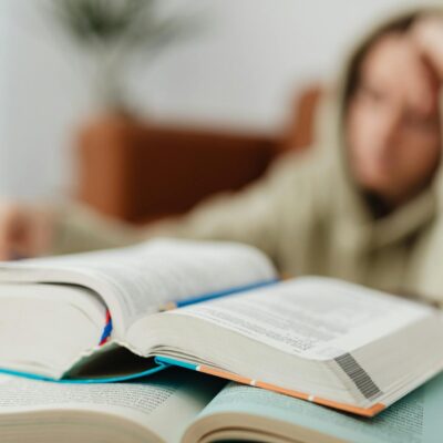 Dominando o Estudo em Casa: Guia Completo para Aprender Mais Rápido e de Forma Eficaz — como estudar sozinho em casa e aprend