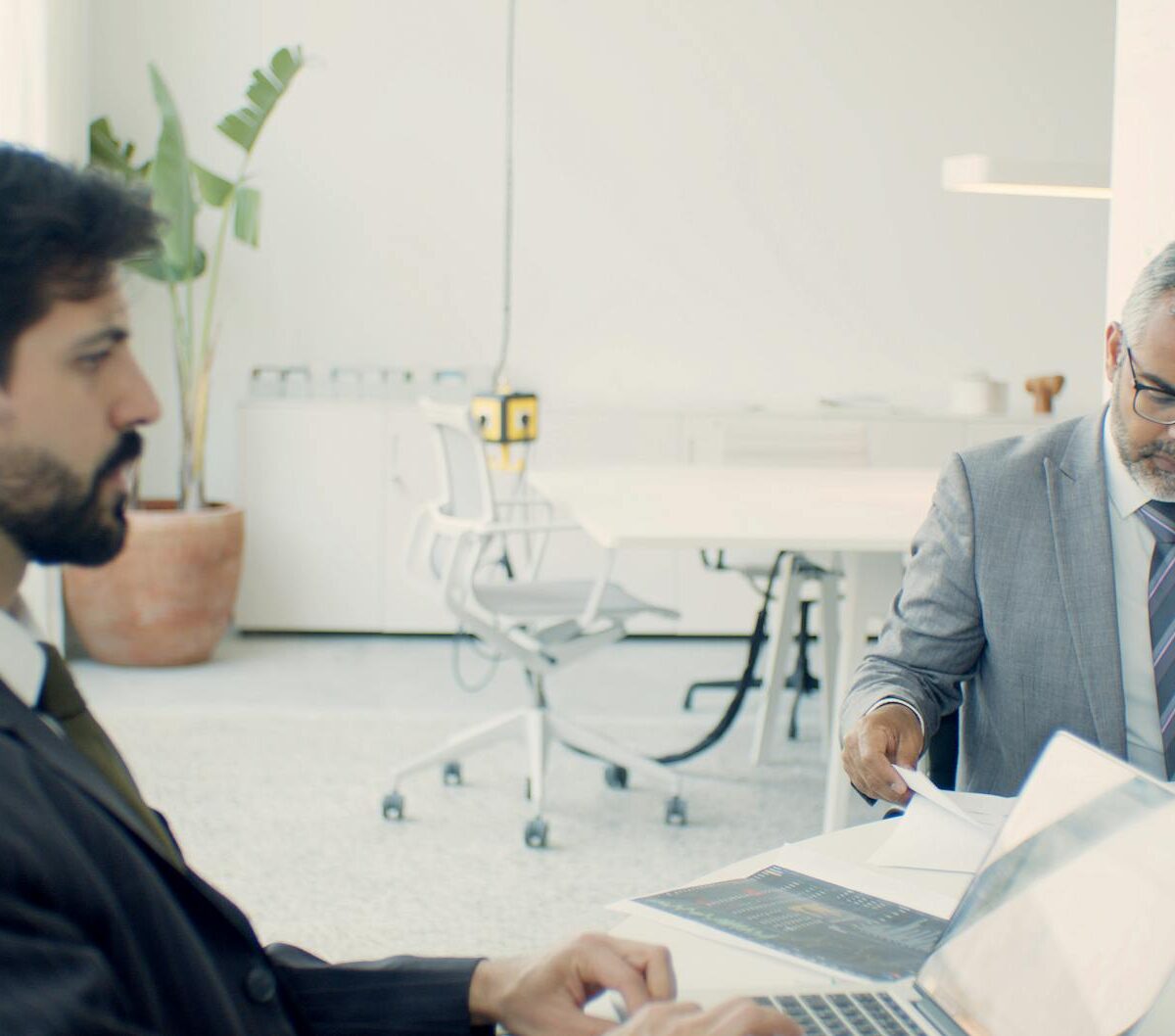 Como Negociar Salário em Propostas de Emprego: Estratégias Vencedoras para o Seu Próximo Nível — como negociar salário em uma