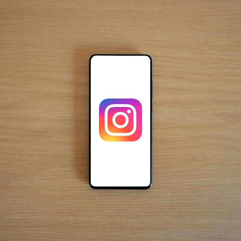 Desvende o Instagram para Vender Mais: Guia Definitivo Pelo Celular — como usar instagram para vender mais pelo celular | Nam
