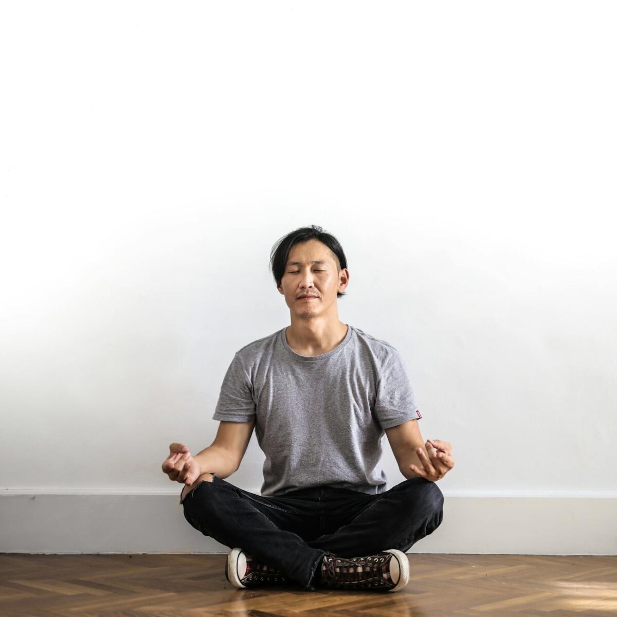 Mindfulness: O Guia Definitivo para Atenção Plena e Calma no Dia a Dia — o que é mindfulness e como praticar no dia a dia | N