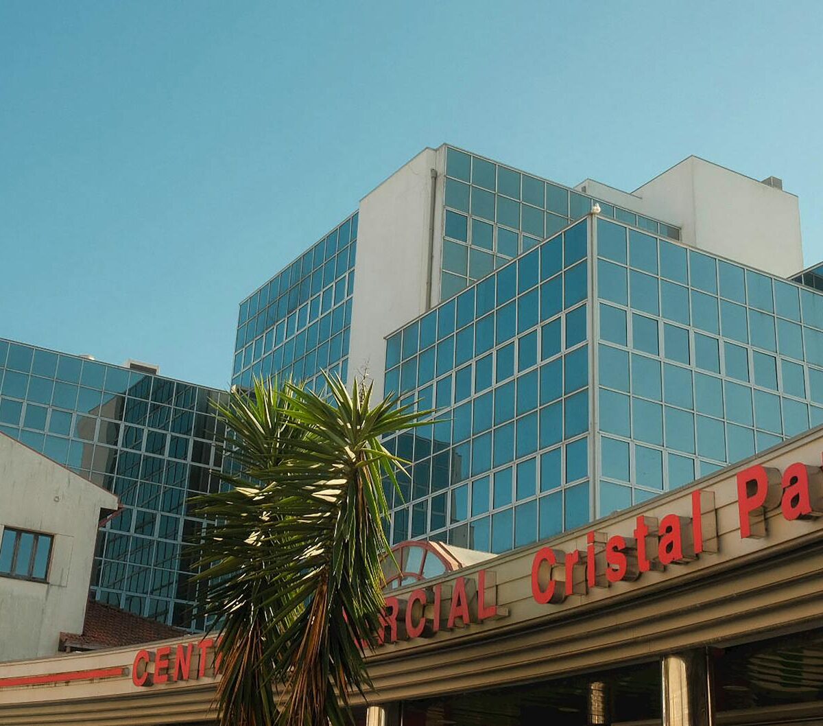 Fundos Imobiliários (FIIs): O Guia Definitivo para Entender e Avaliar se Vale a Pena Investir — o que são fundos imobiliários