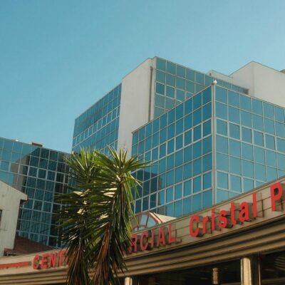 Fundos Imobiliários (FIIs): O Guia Definitivo para Entender e Avaliar se Vale a Pena Investir — o que são fundos imobiliários